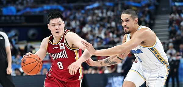 关键2罚不中🧱孙铭徽15投3中&三分7中2 拿13分3板3助&正负值-6